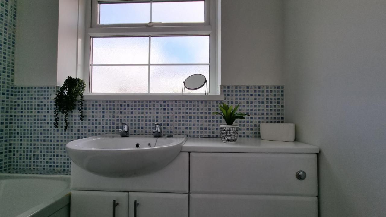 Haxby House By Switchback Stays Cardiff Esterno foto